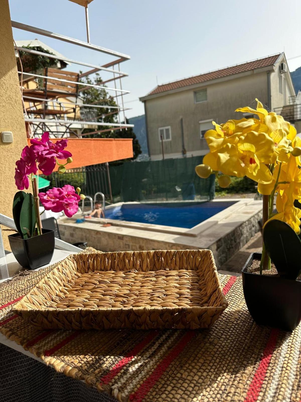 Themis Apart Hotel Kotor Dış mekan fotoğraf