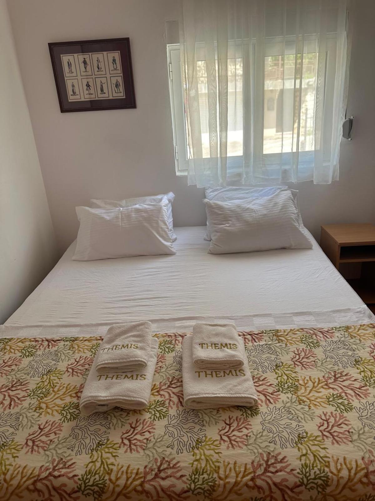 Themis Apart Hotel Kotor Dış mekan fotoğraf