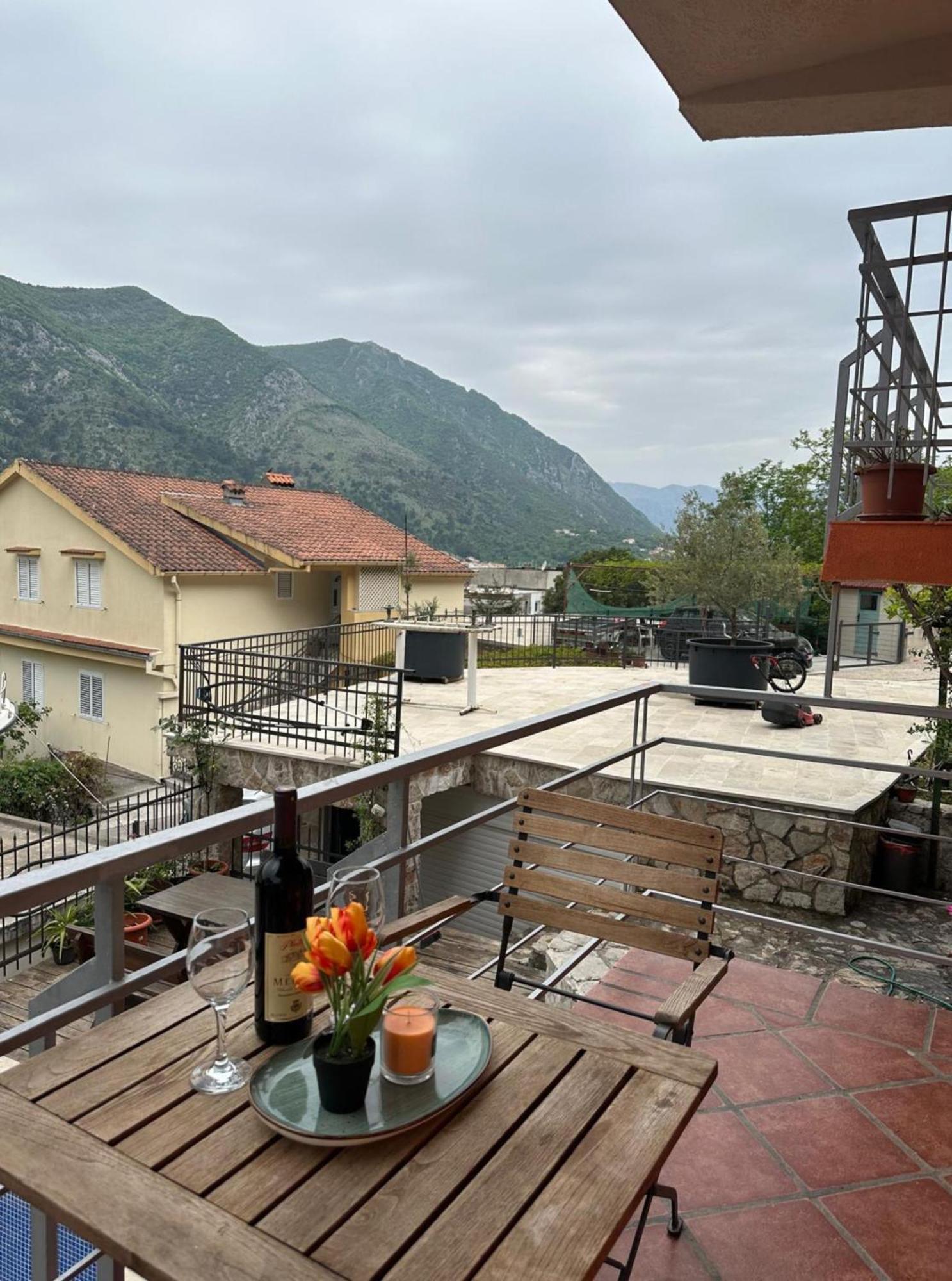 Themis Apart Hotel Kotor Dış mekan fotoğraf