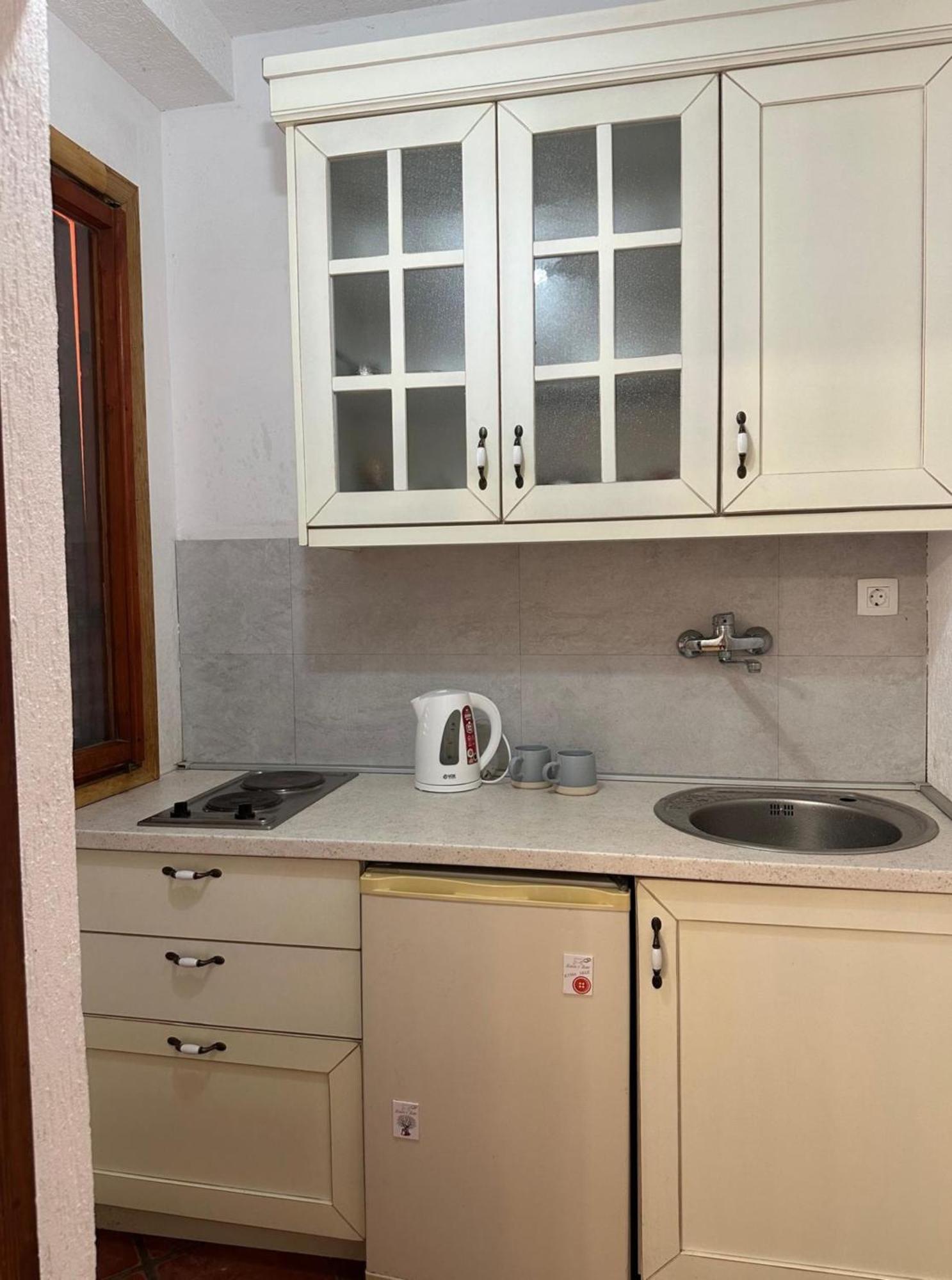 Themis Apart Hotel Kotor Dış mekan fotoğraf